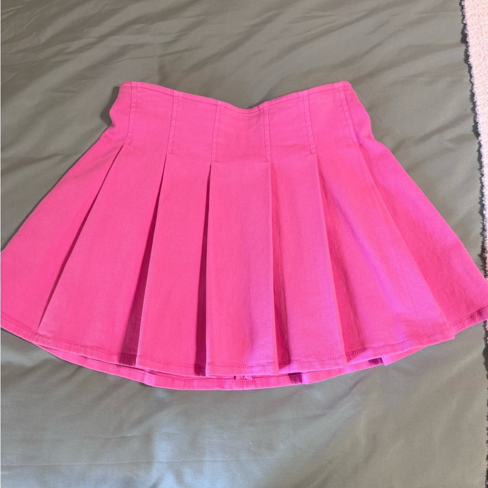 Pink Pleated Women's Skirt